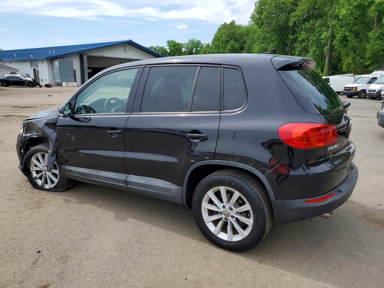 Volkswagen Tiguan S