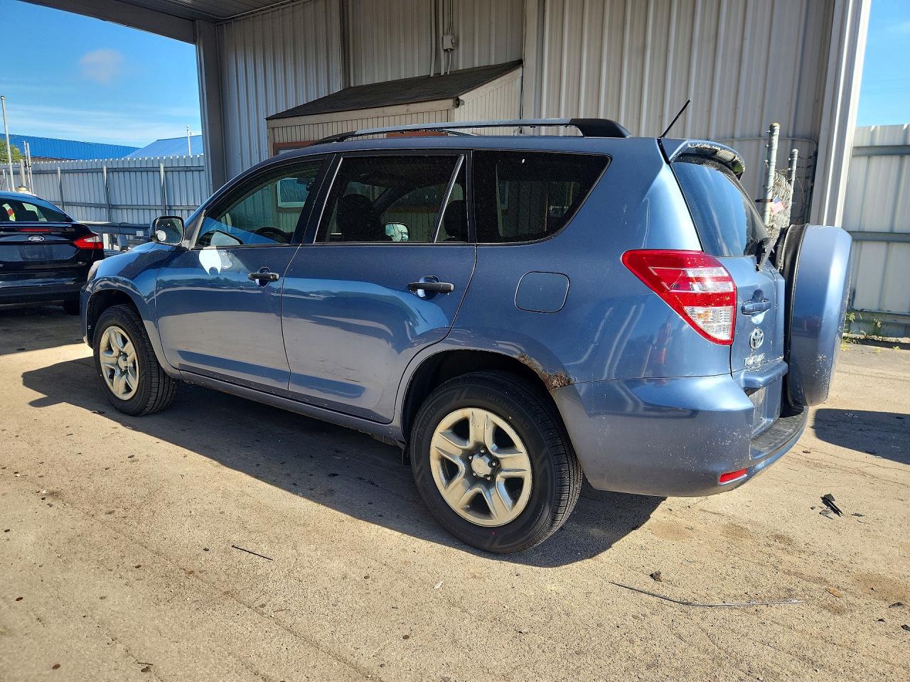 Toyota RAV4 Base