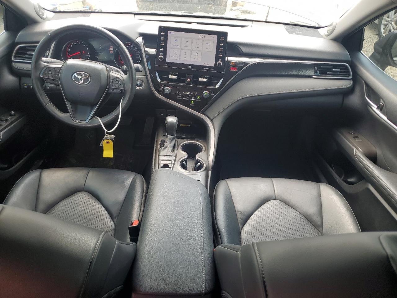 Toyota Camry Xse