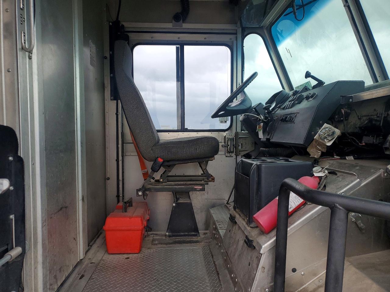 Freightliner Chassis M Line Walk-in Van