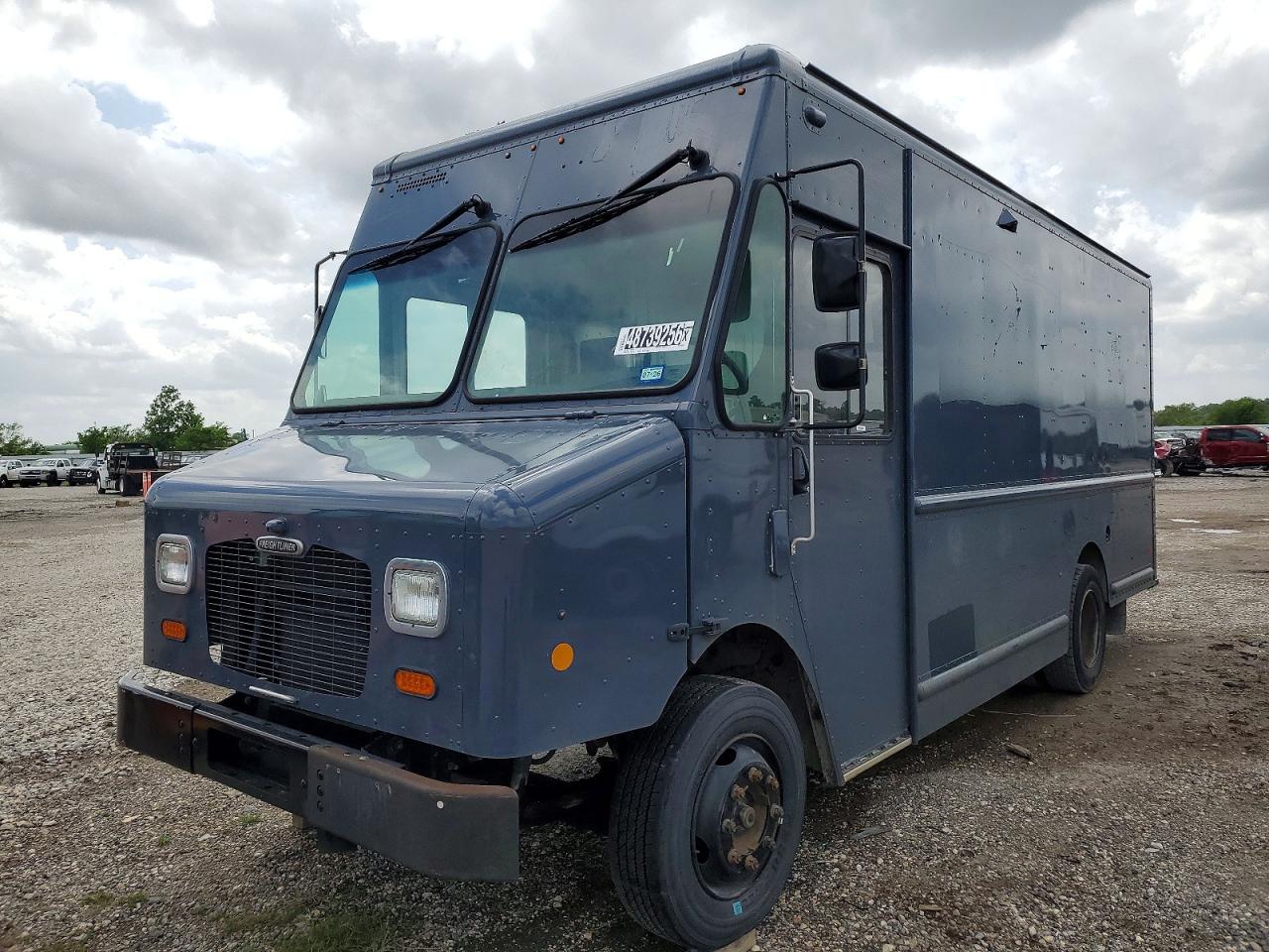 Freightliner Chassis M Line Walk-in Van