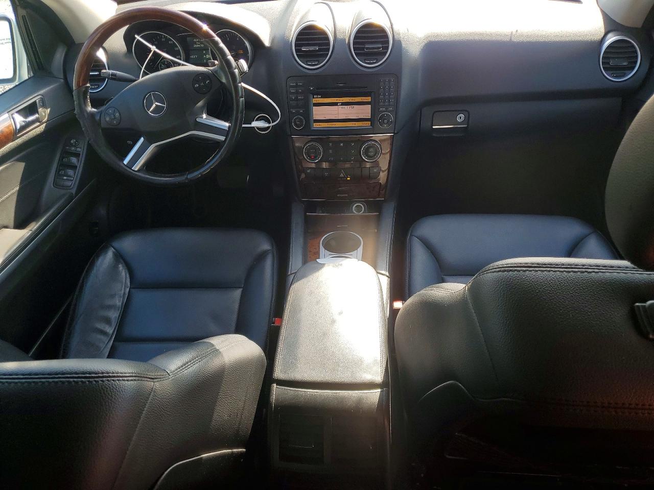 Mercedes-Benz M-Class 350
