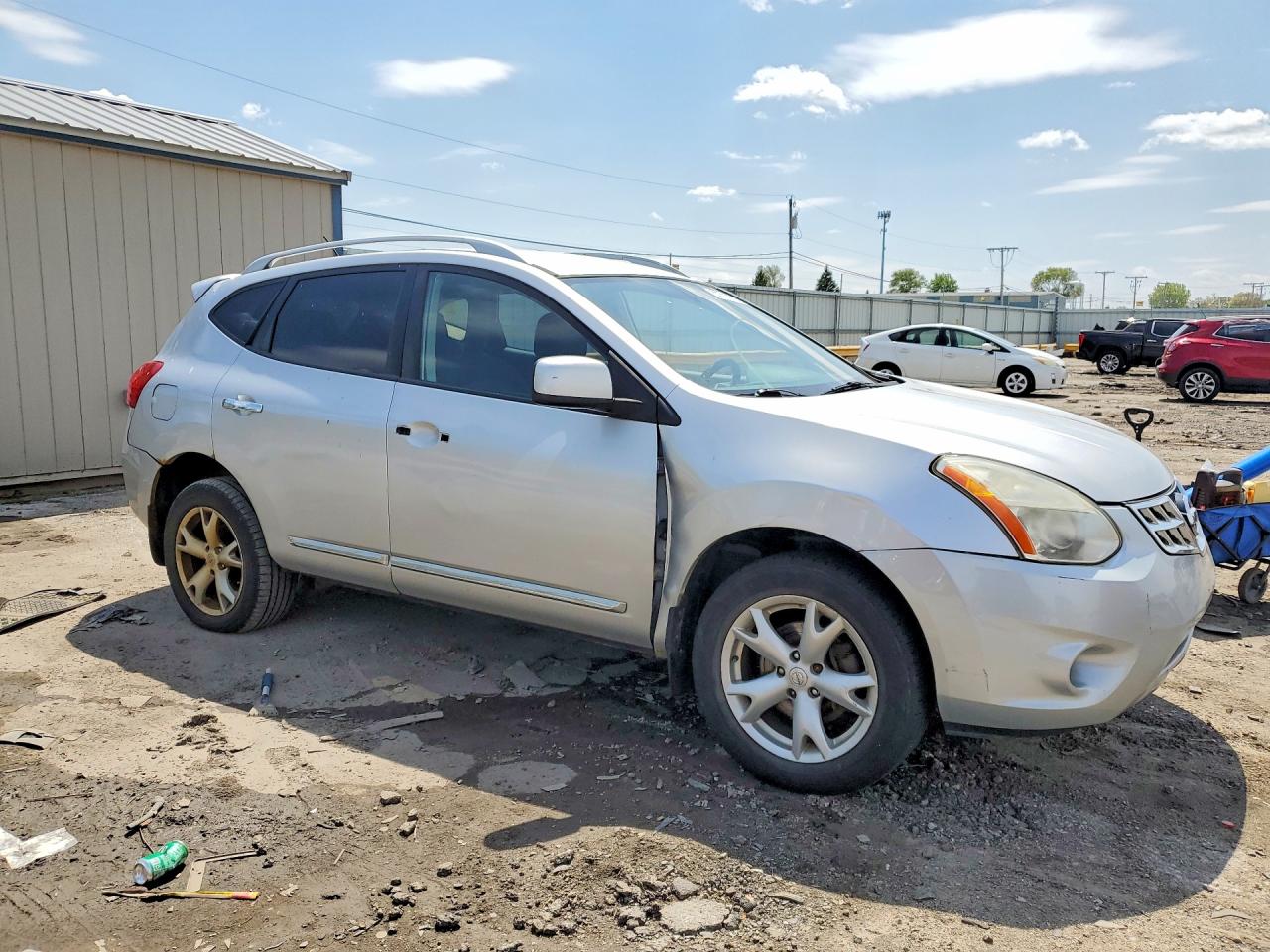 Nissan Rogue S
