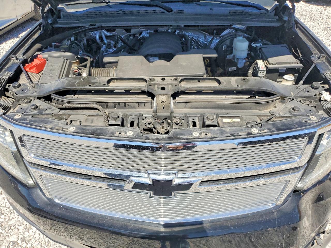 Chevrolet Suburban C1500 Ls