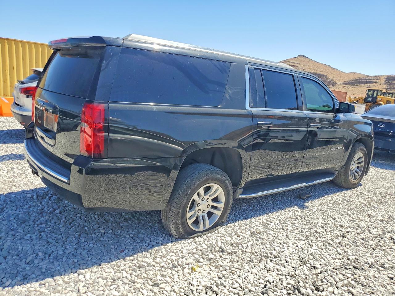 Chevrolet Suburban C1500 Ls