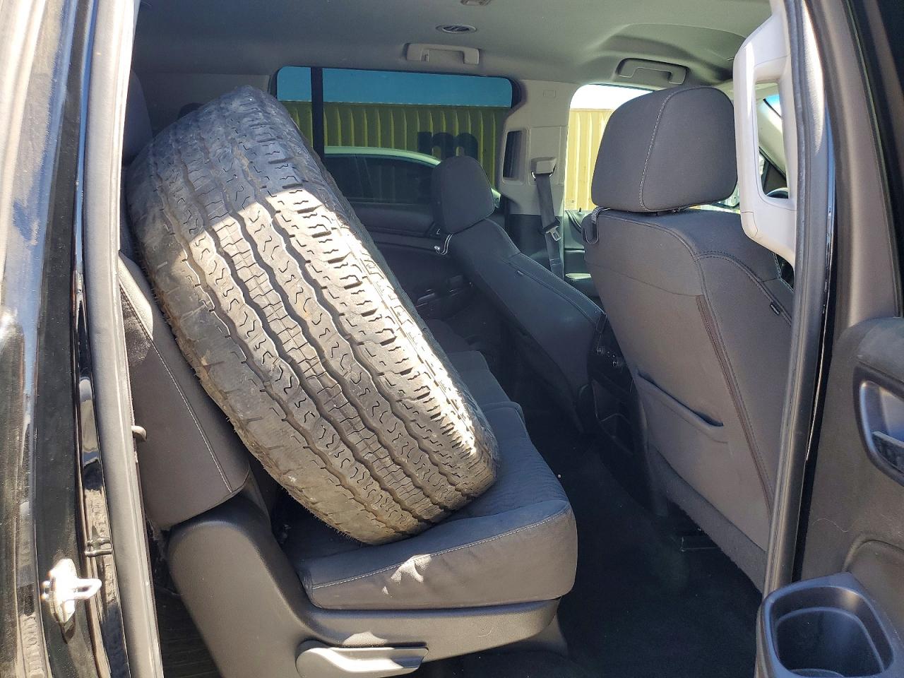 Chevrolet Suburban C1500 Ls