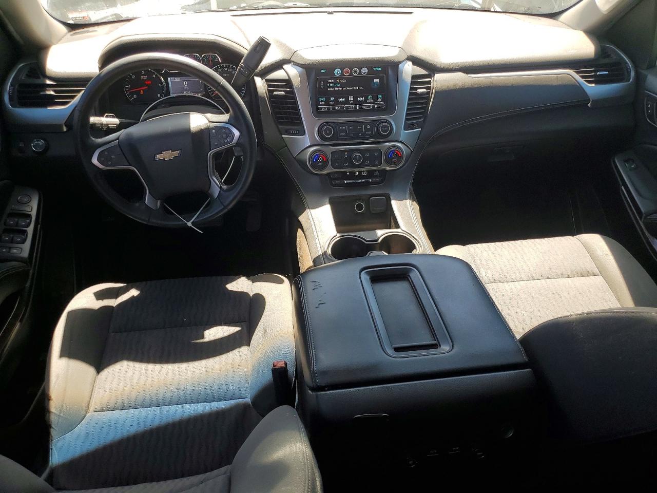 Chevrolet Suburban C1500 Ls