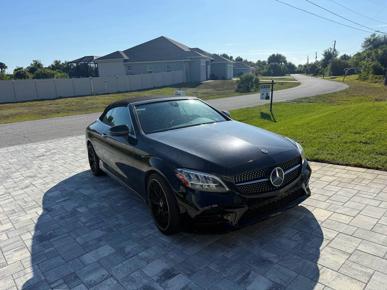 Salvage Mercedes-Benz C-Class Image