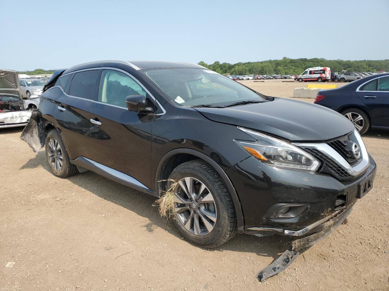 Nissan Murano S