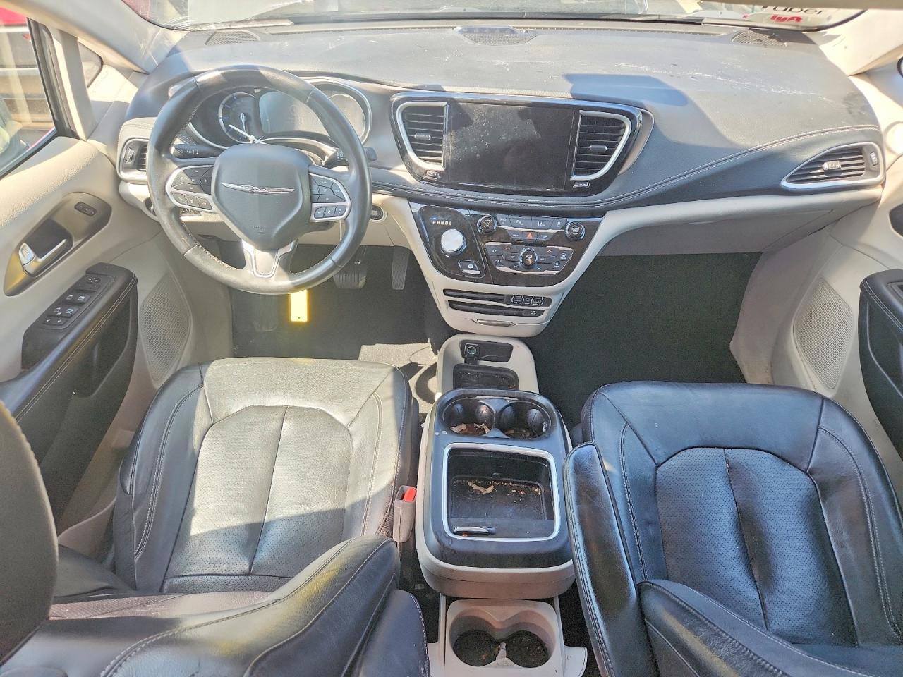 Chrysler Pacifica Hybrid Touring L