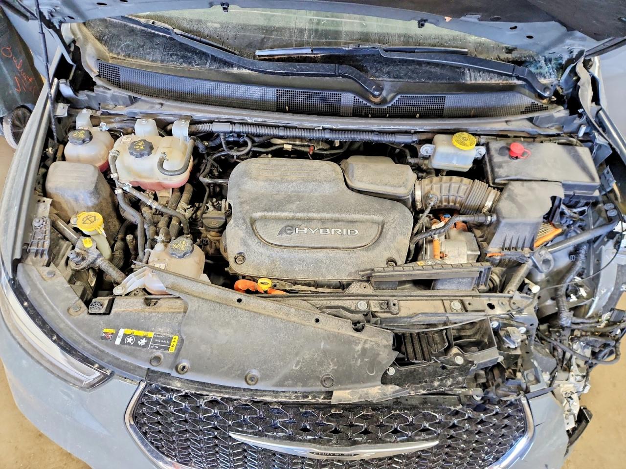 Chrysler Pacifica Hybrid Touring L