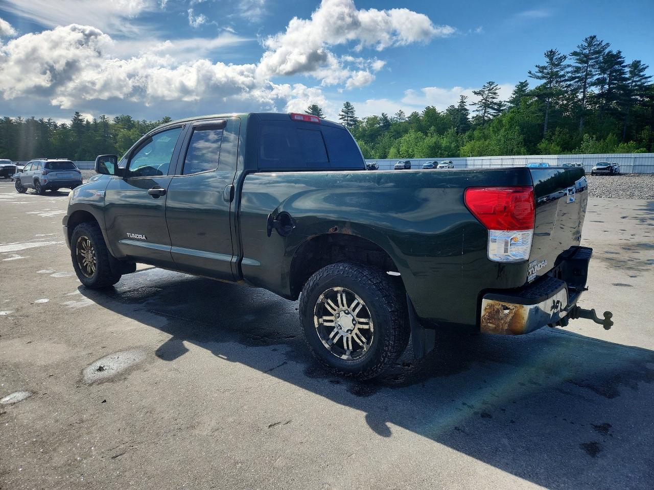 Toyota Tundra Double Cab Sr5