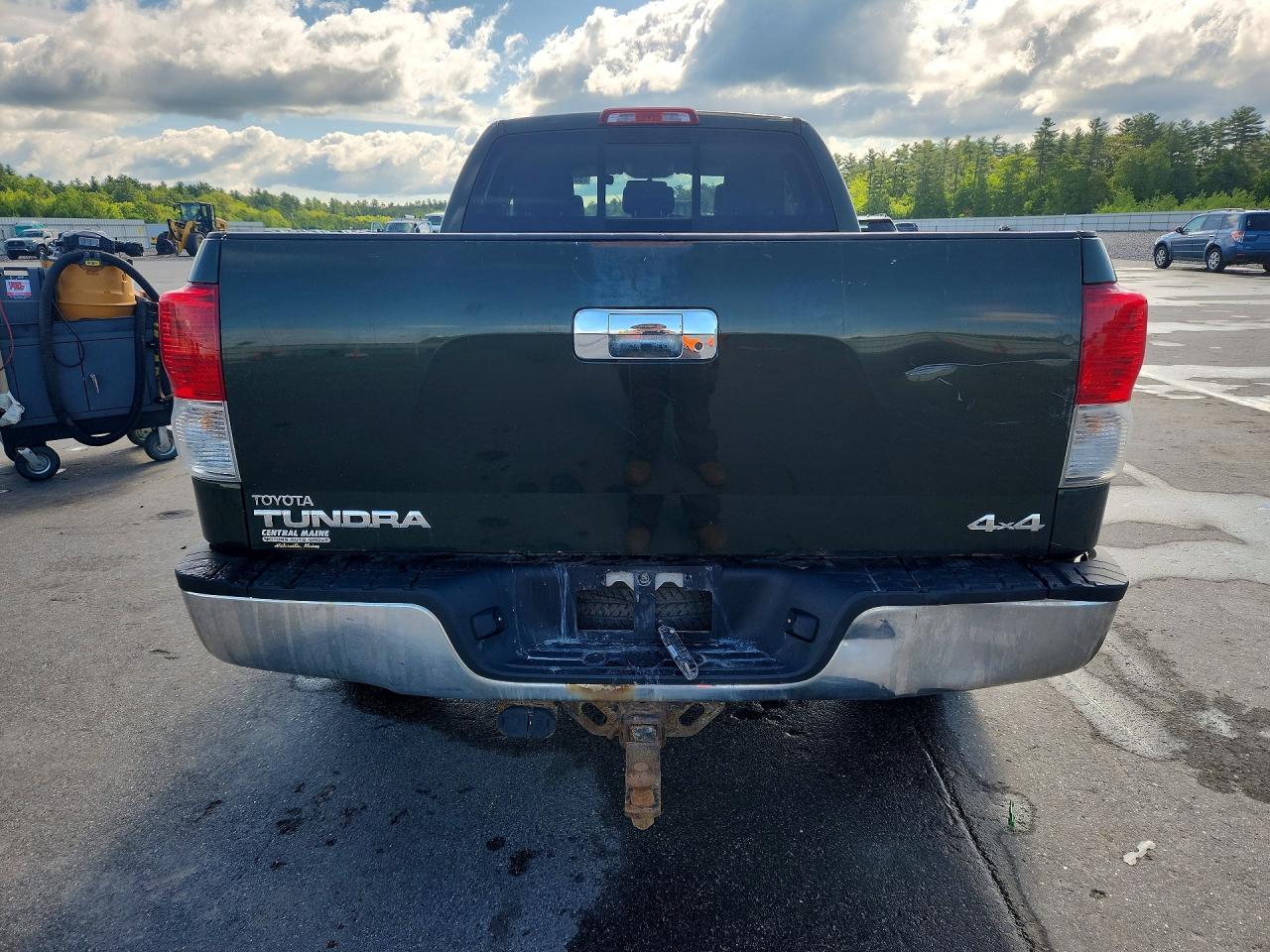 Toyota Tundra Double Cab Sr5