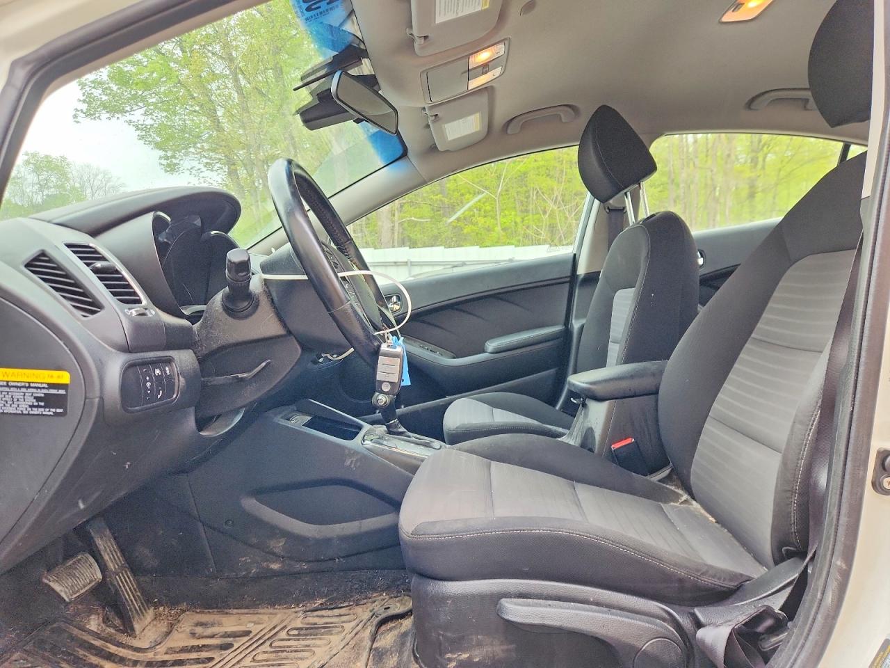 Kia Forte S