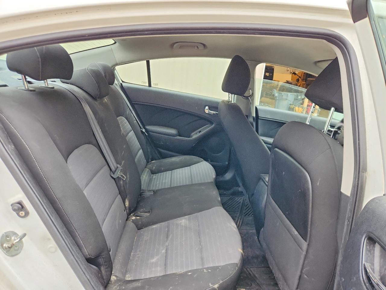 Kia Forte S
