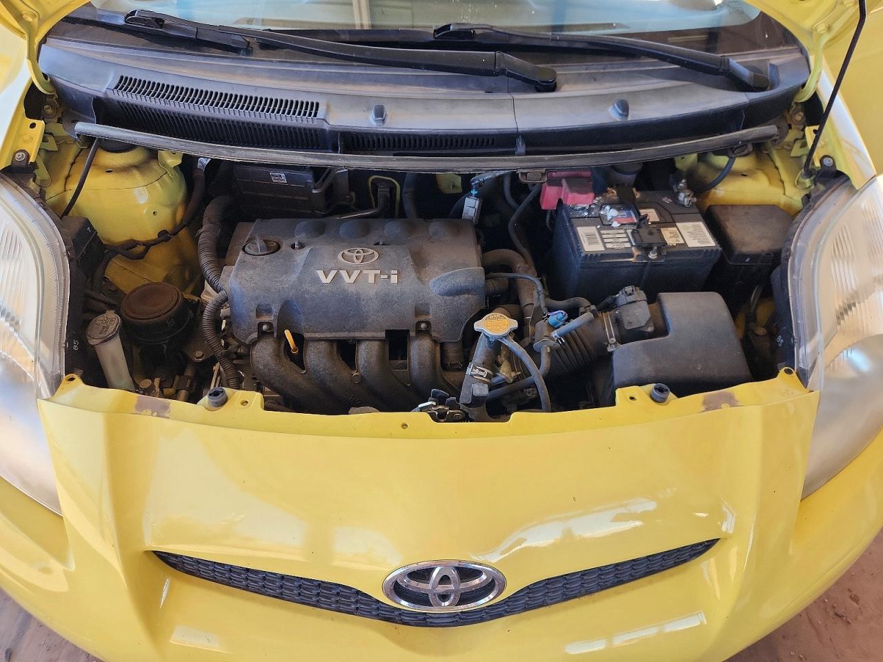 Toyota Yaris Base