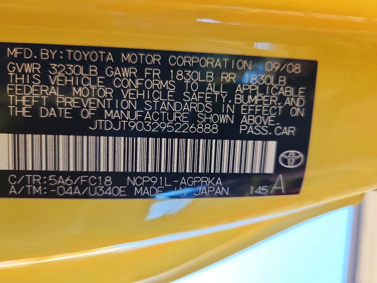 Toyota Yaris Base