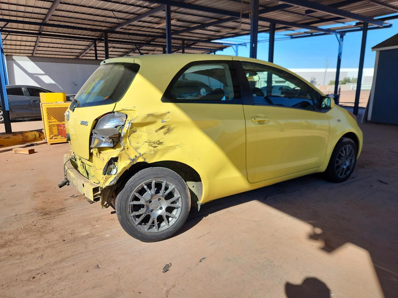 Toyota Yaris Base