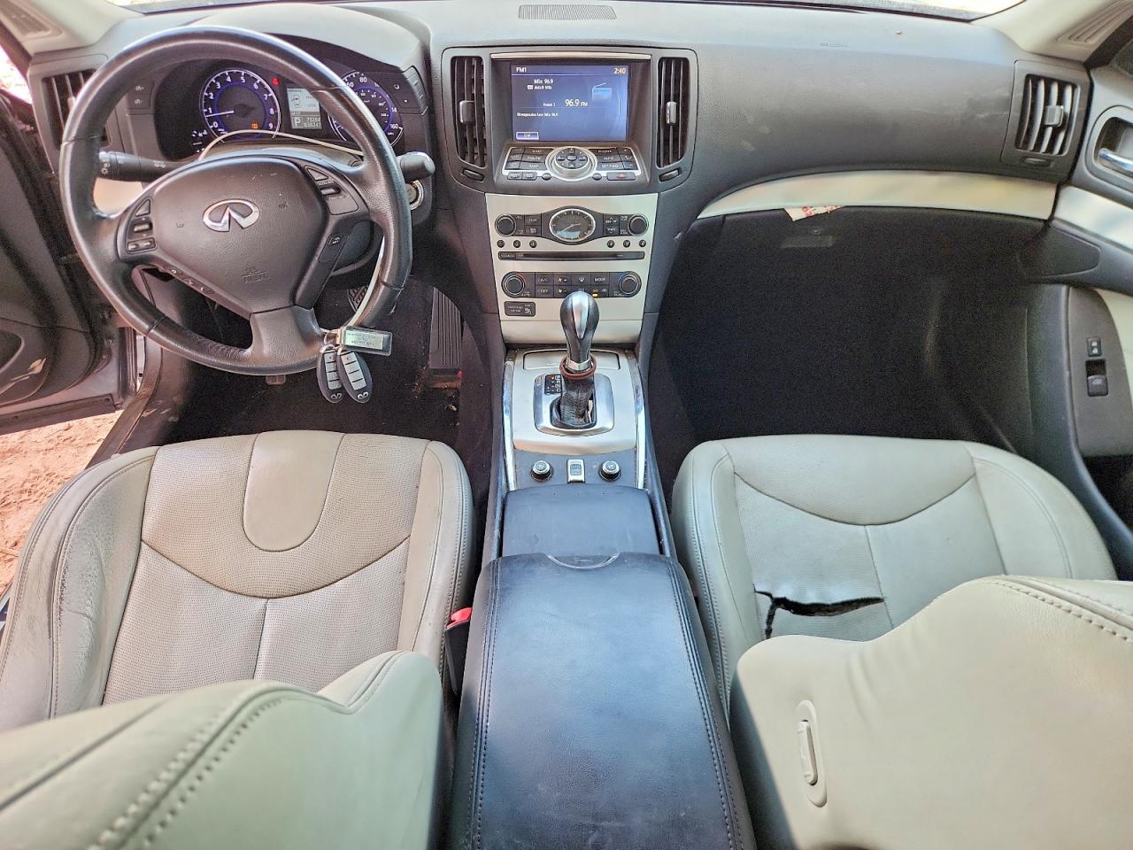 INFINITI Q60 Base