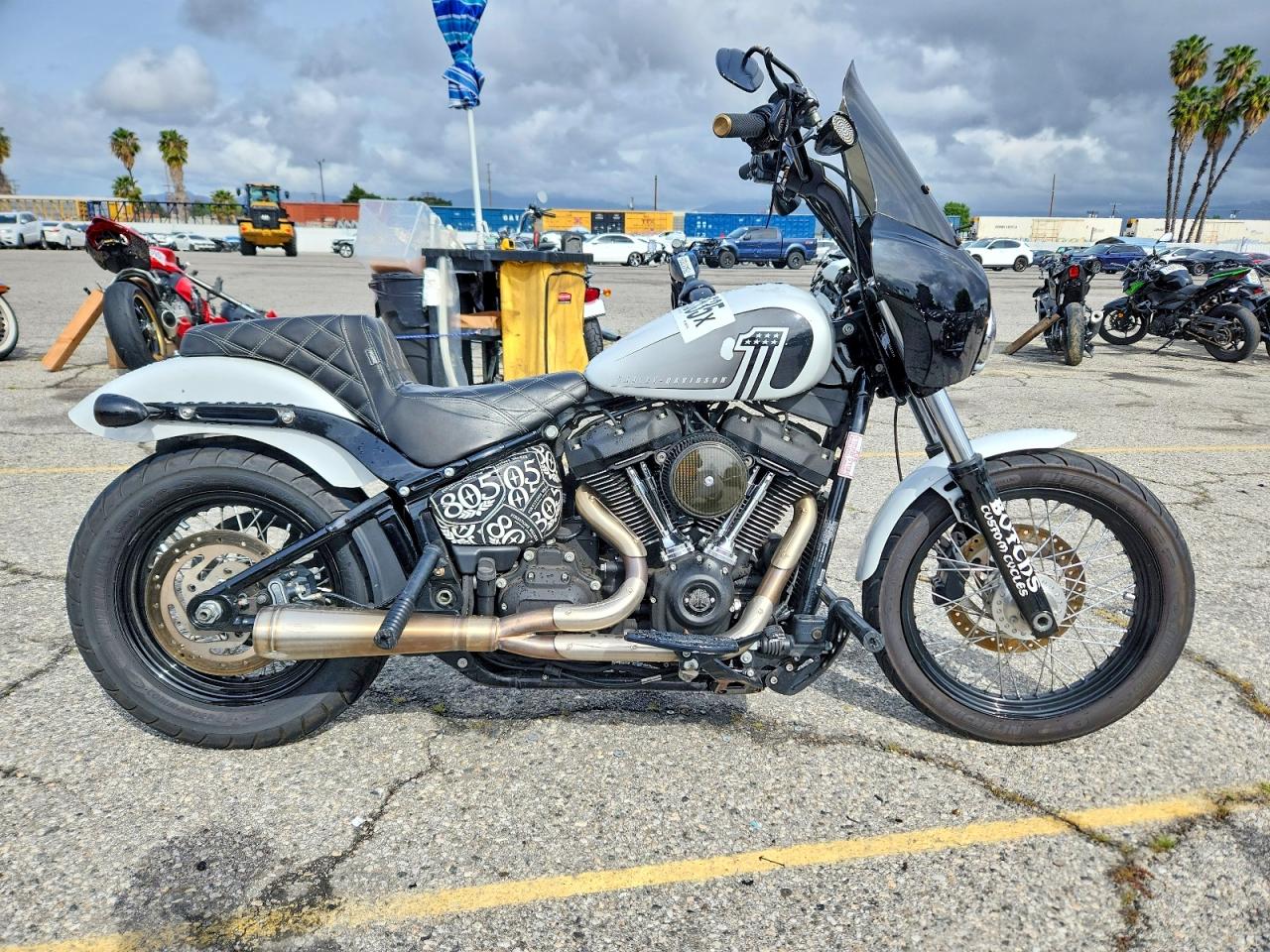 Salvage Harley-Davidson Fxbbs Image