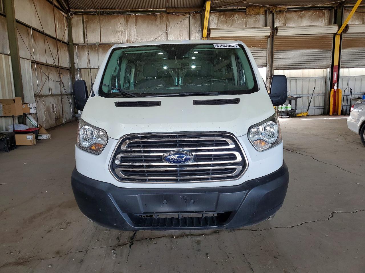 Ford Transit T-250