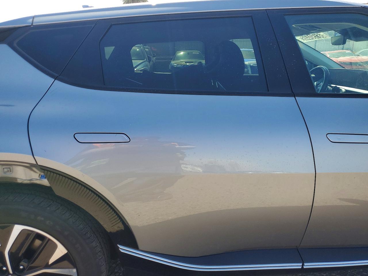 Kia EV6 Wind