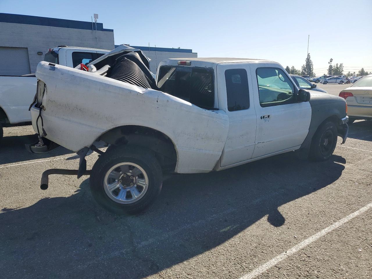Ford Ranger Super Cab