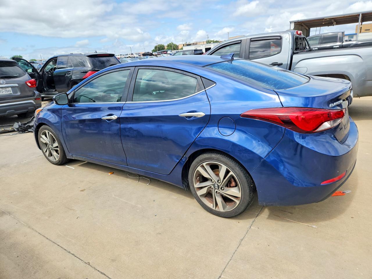 Hyun ELANTRA