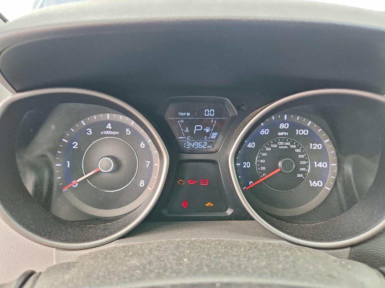 Hyun ELANTRA