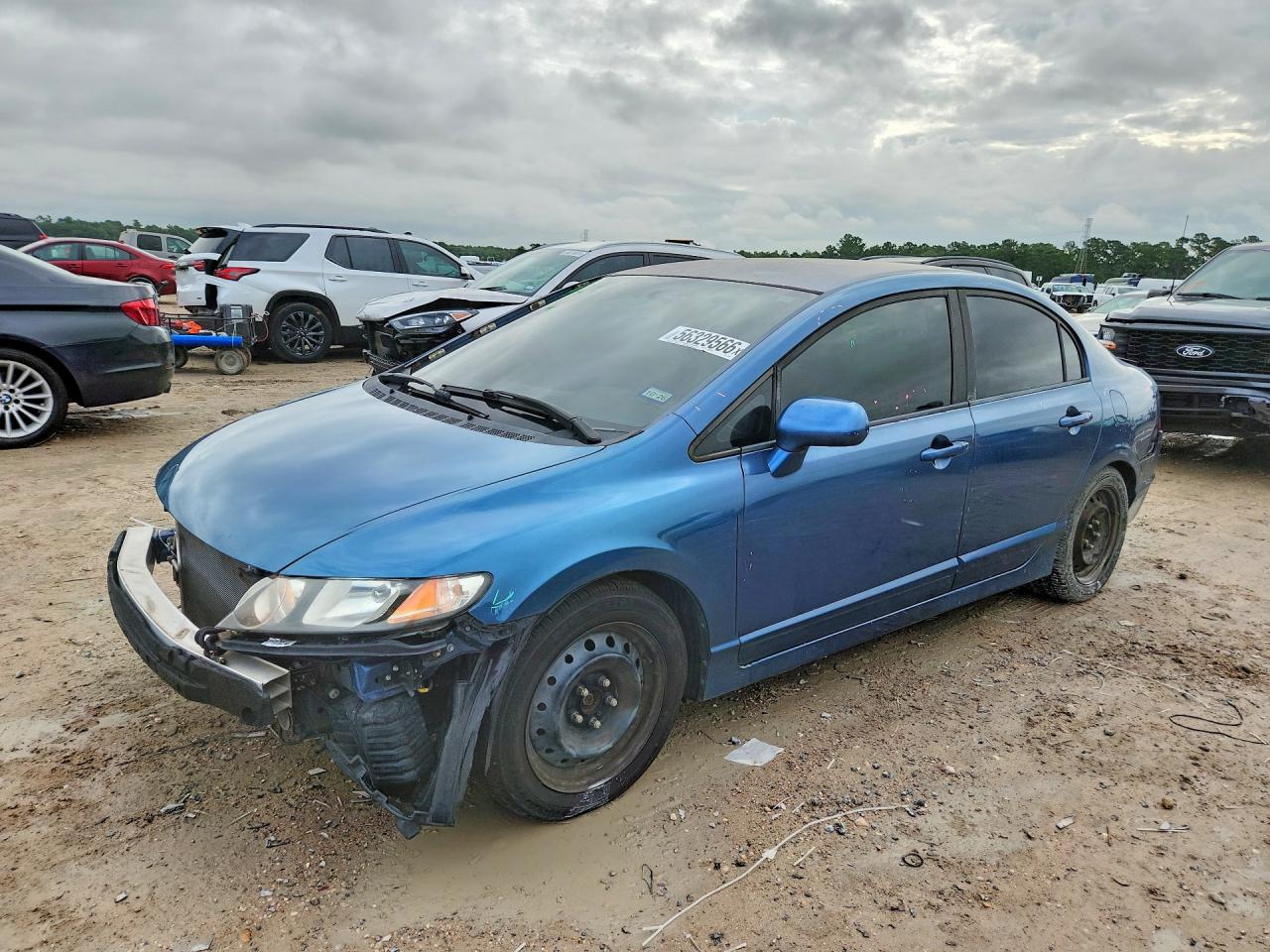 Salvage Honda Civic Image