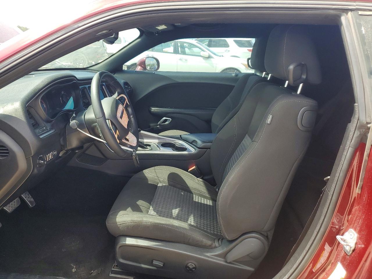 Dodge Challenger Sxt