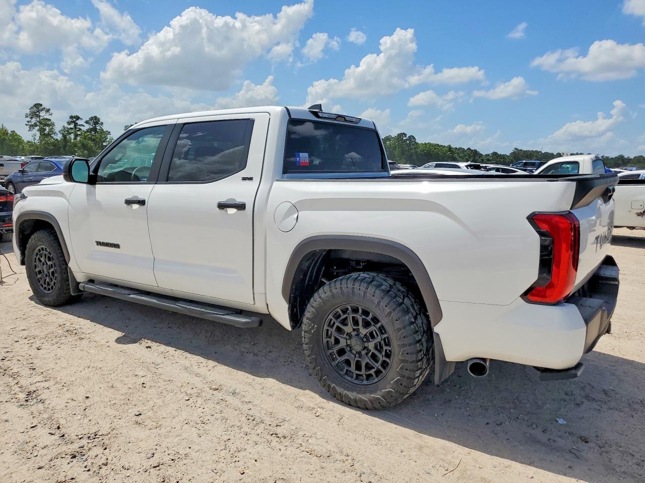 Toyota Tundra Sr5