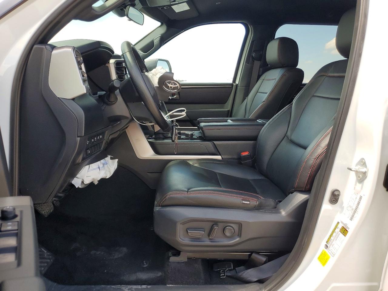 Toyota Tundra Sr5