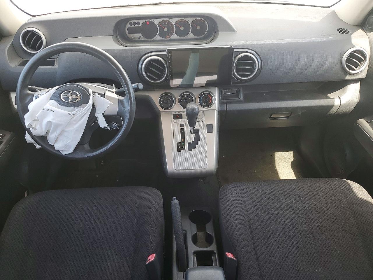Scion xB Base