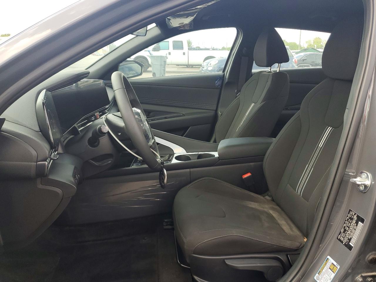 Hyundai ELANTRA Sel Sport