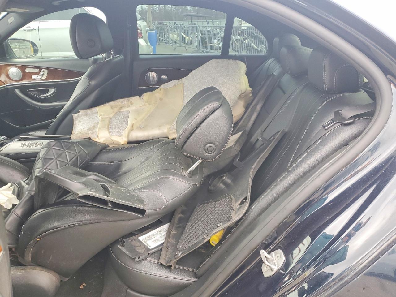 Mercedes-Benz E-Class 300 4matic