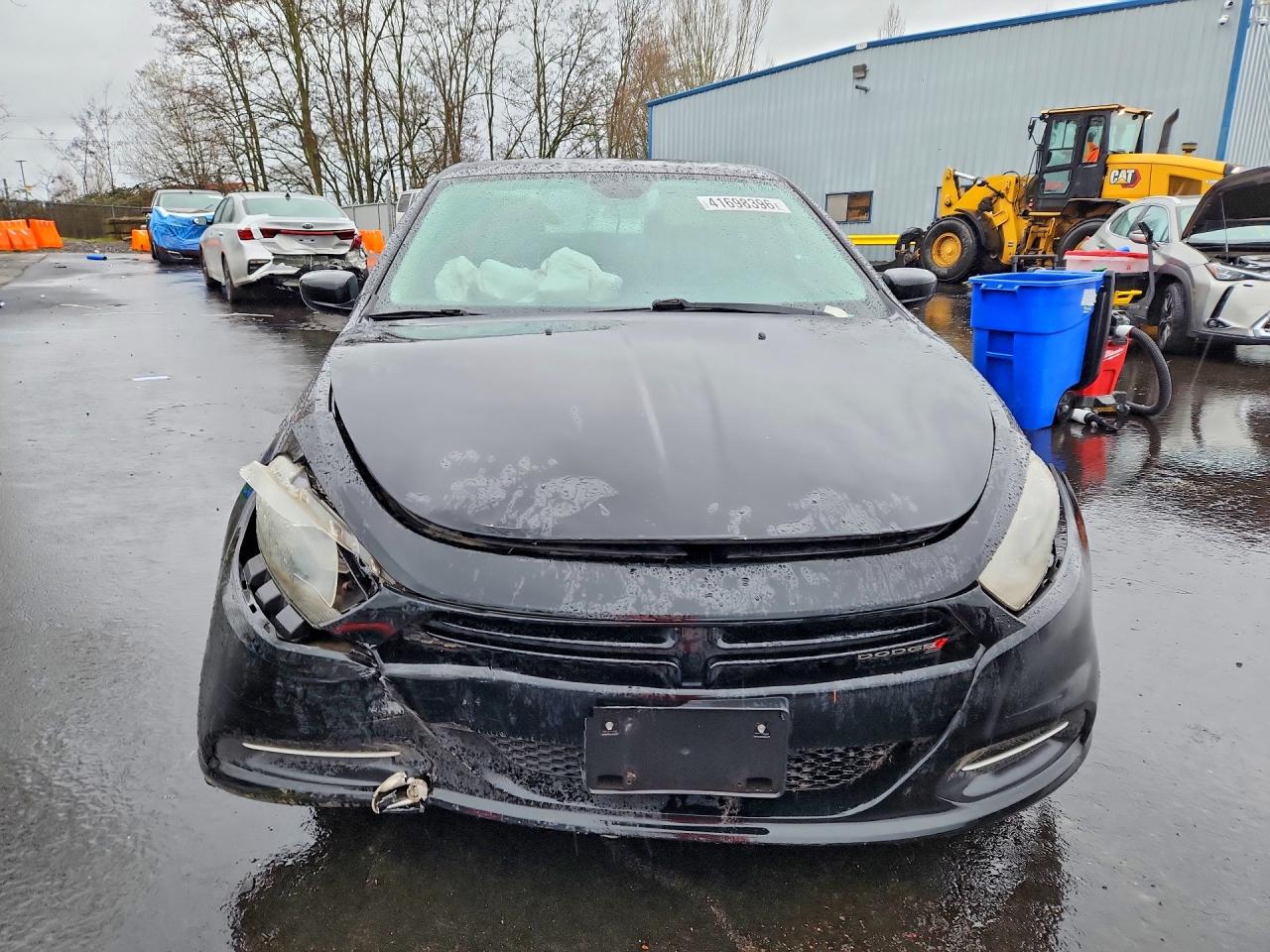 Dodge Dart Sxt