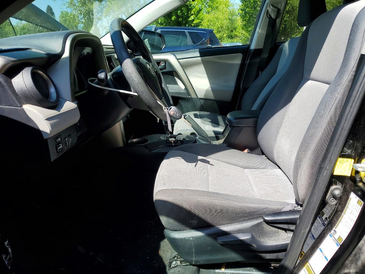 Toyota RAV4 Le
