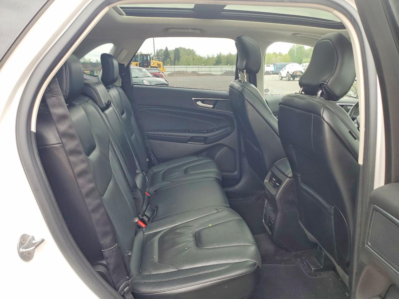Ford Edge Titanium