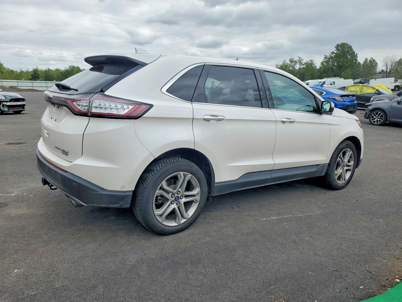 Ford Edge Titanium