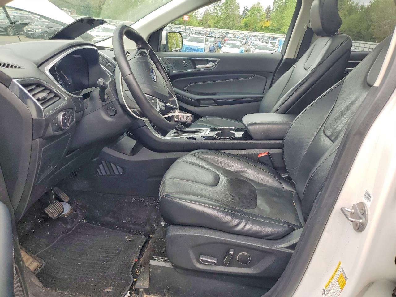 Ford Edge Titanium