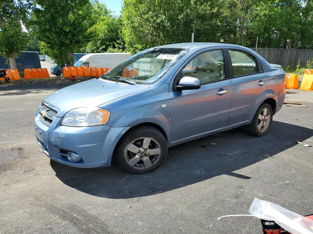 Salvage Chevrolet Aveo Image