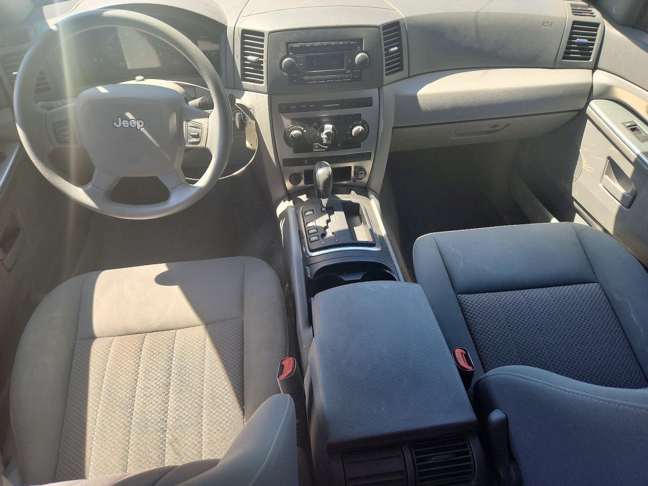 Jeep Cherokee Laredo