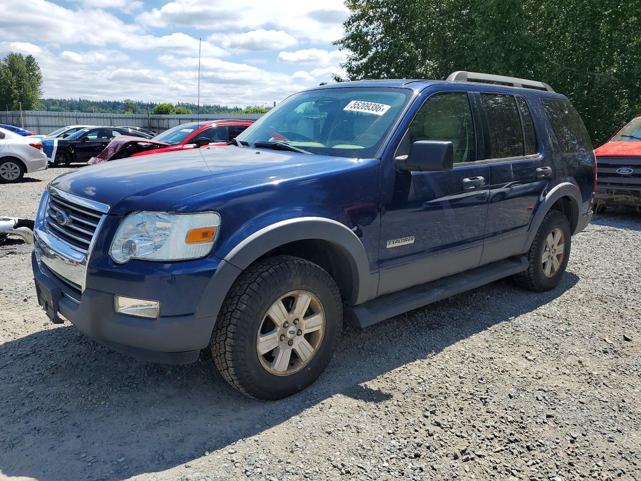 Salvage Ford Explorer Image