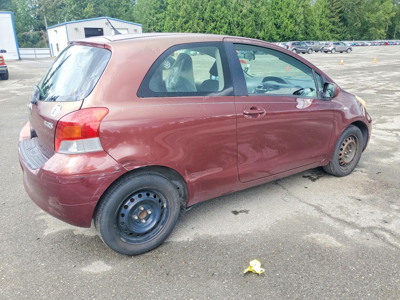 Toyota Yaris Base