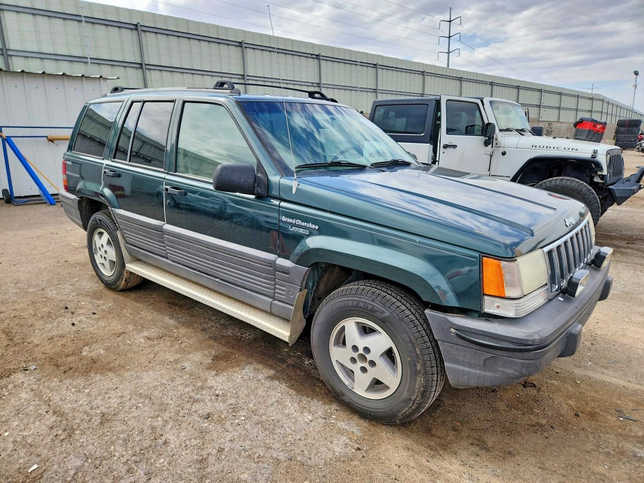 Jeep Cherokee Laredo