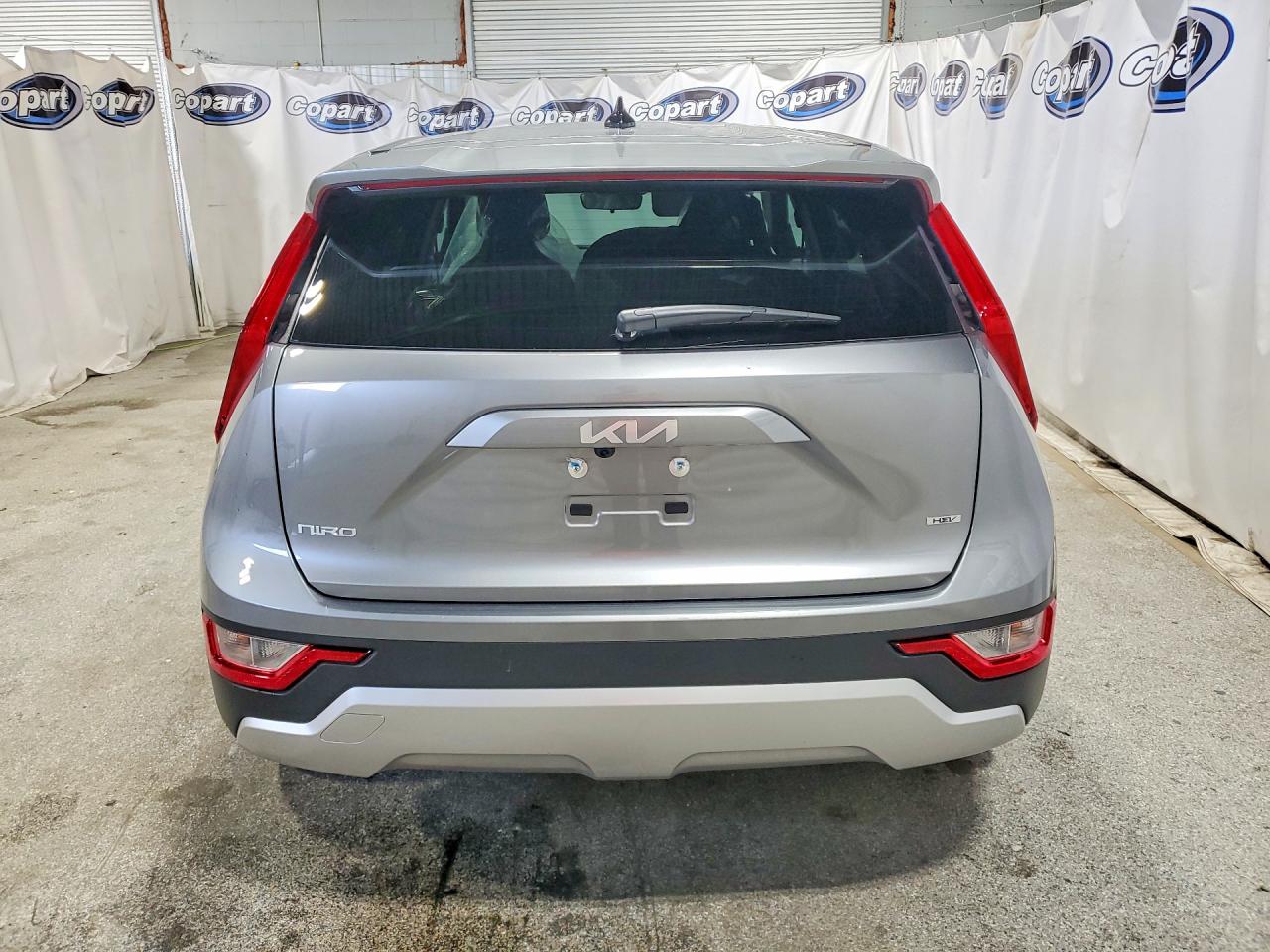 Kia Niro Lx