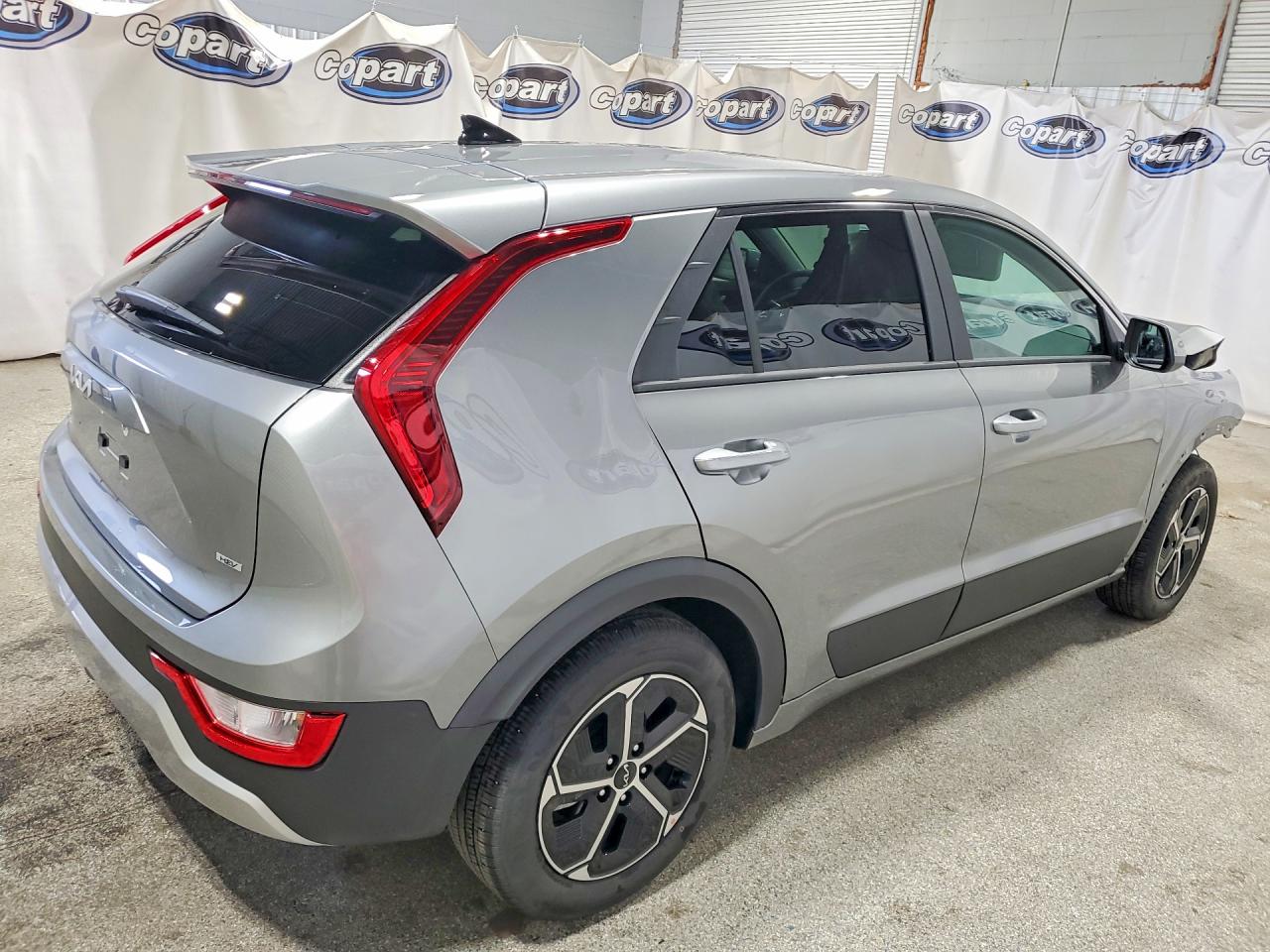 Kia Niro Lx