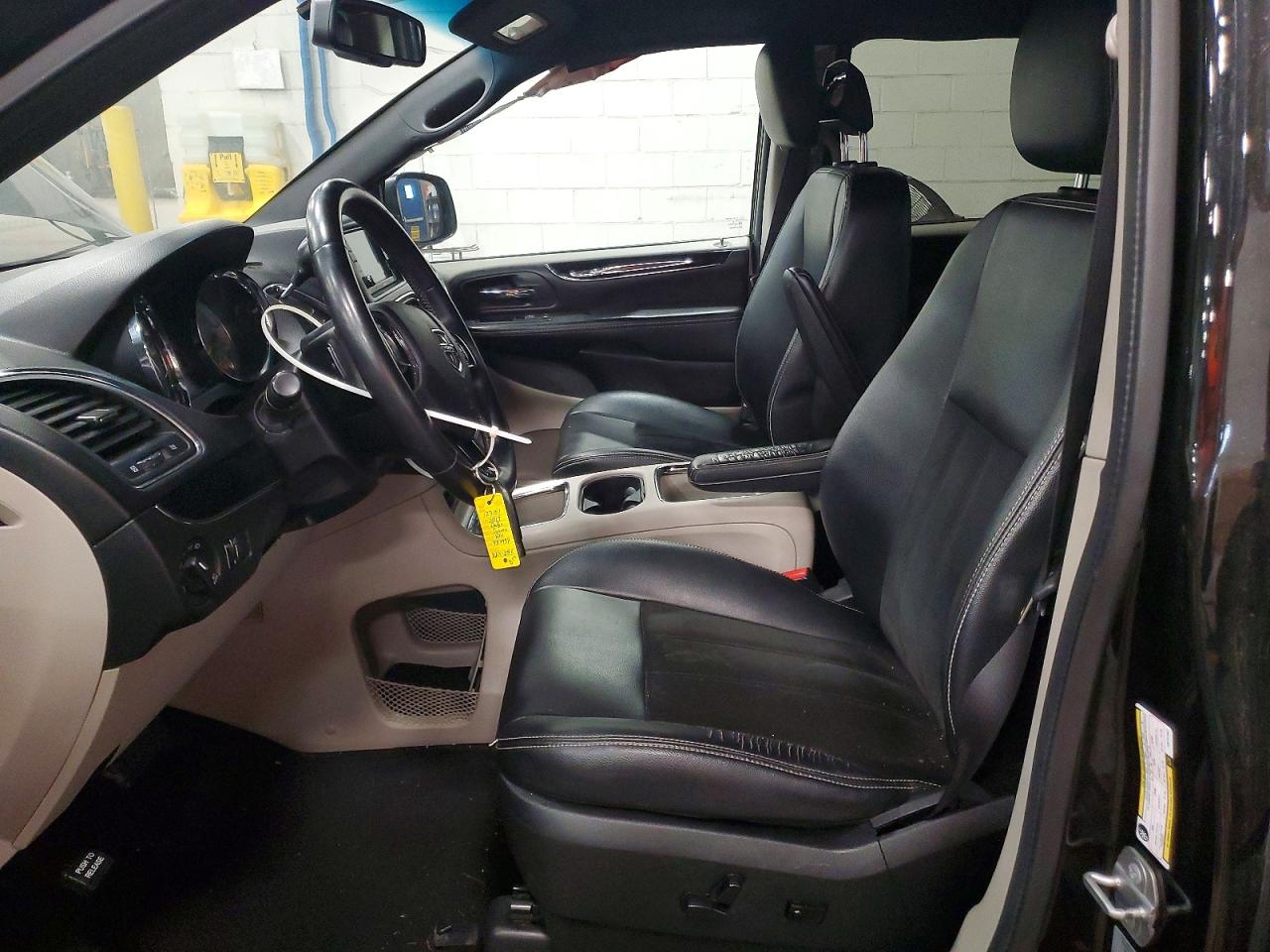 Dodge Caravan Sxt