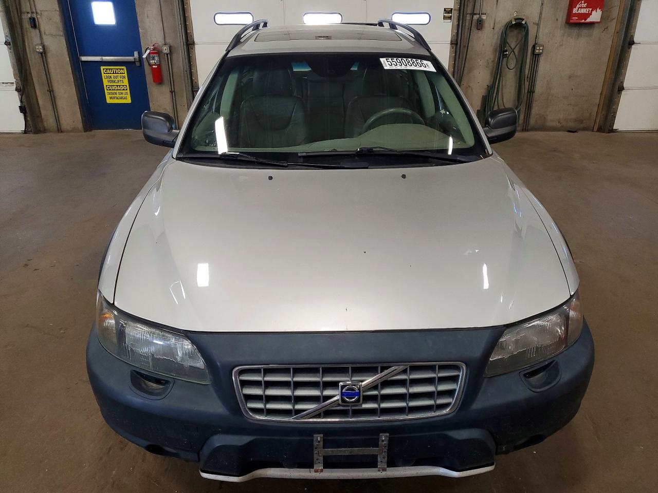 Volvo XC70